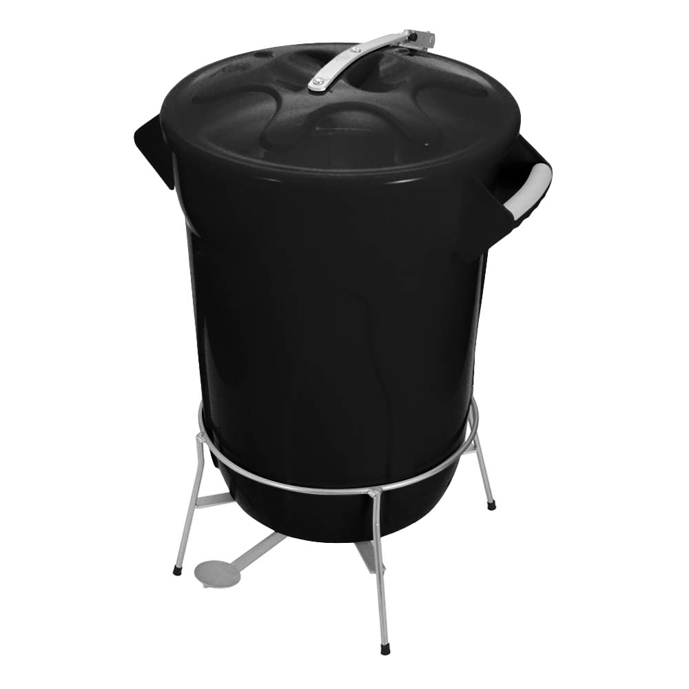 Lixeira Plástica com Pedal em Aço JSN Preta 40 Litros